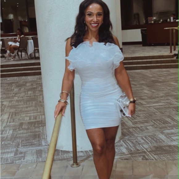 Ruffle mini dress M - Picture 4 of 6